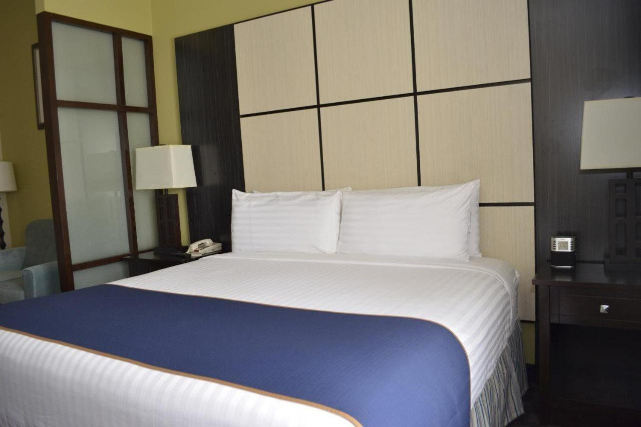 Super 8 By Wyndham Irving/Dfw Apt/North Camera foto