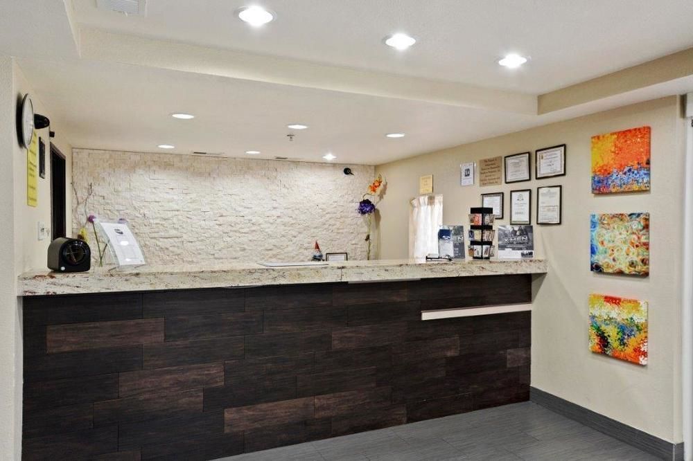 Super 8 By Wyndham Irving/Dfw Apt/North Esterno foto
